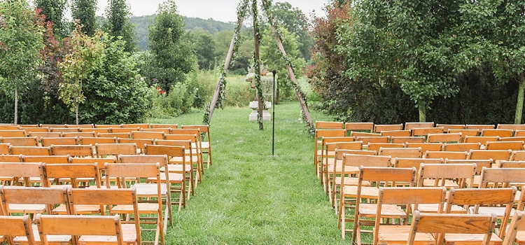 outdoor-wedding-venue