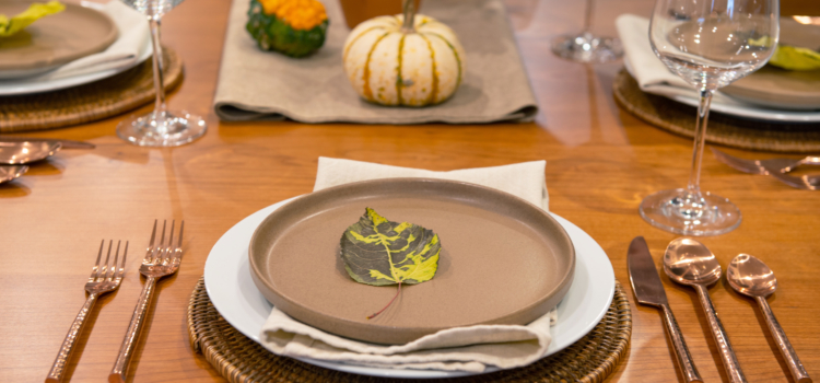 fall-eco-friendly-table-setting