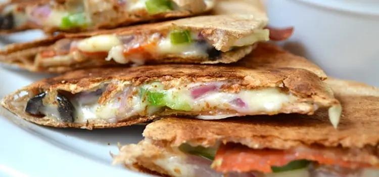 pizza quesadilla