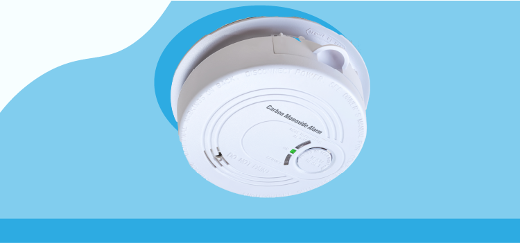 carbon-monoxide-detector-in-a-home