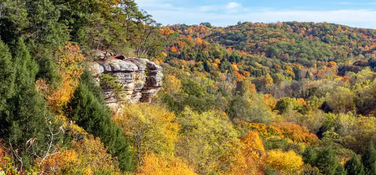 hocking hills in ohio in fall