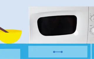 microwave oven in a kitchen_microwave oven in a kitchen